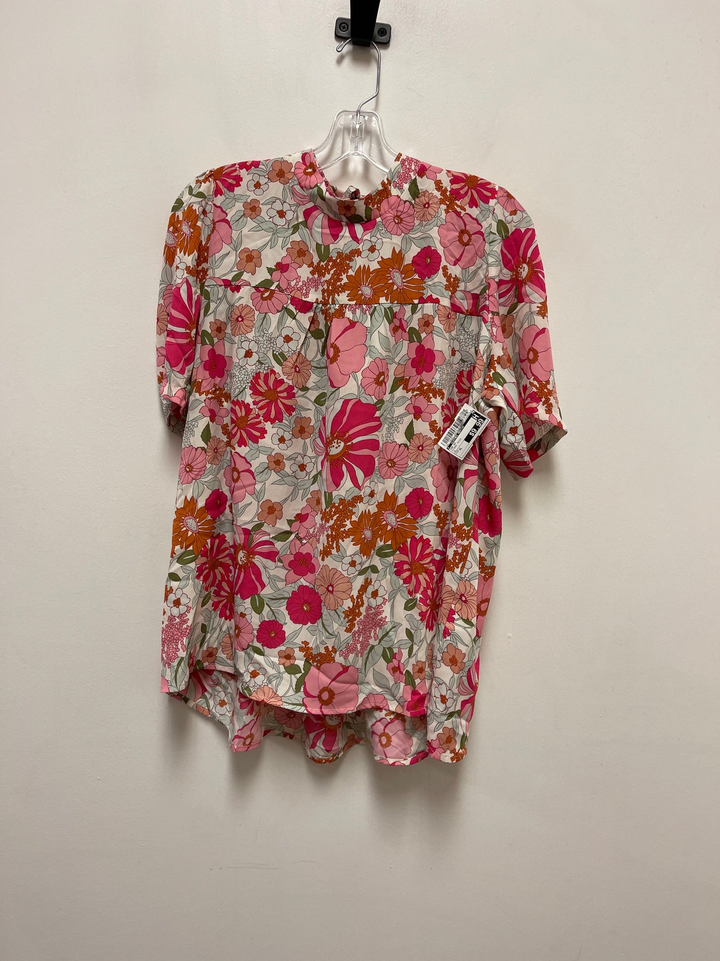 Top Short Sleeve By Clothes Mentor In Floral Print, Size: Xl