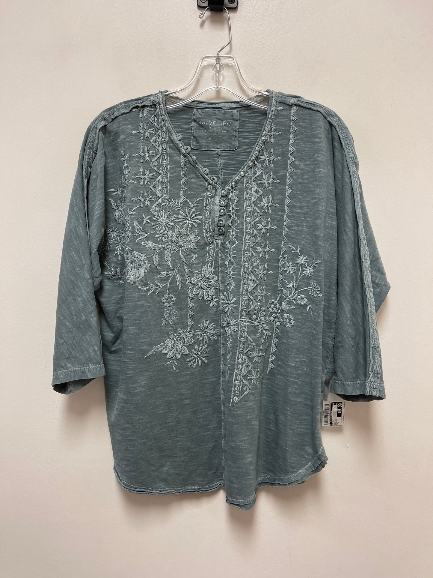 Top Short Sleeve By Clothes Mentor In Green, Size: M