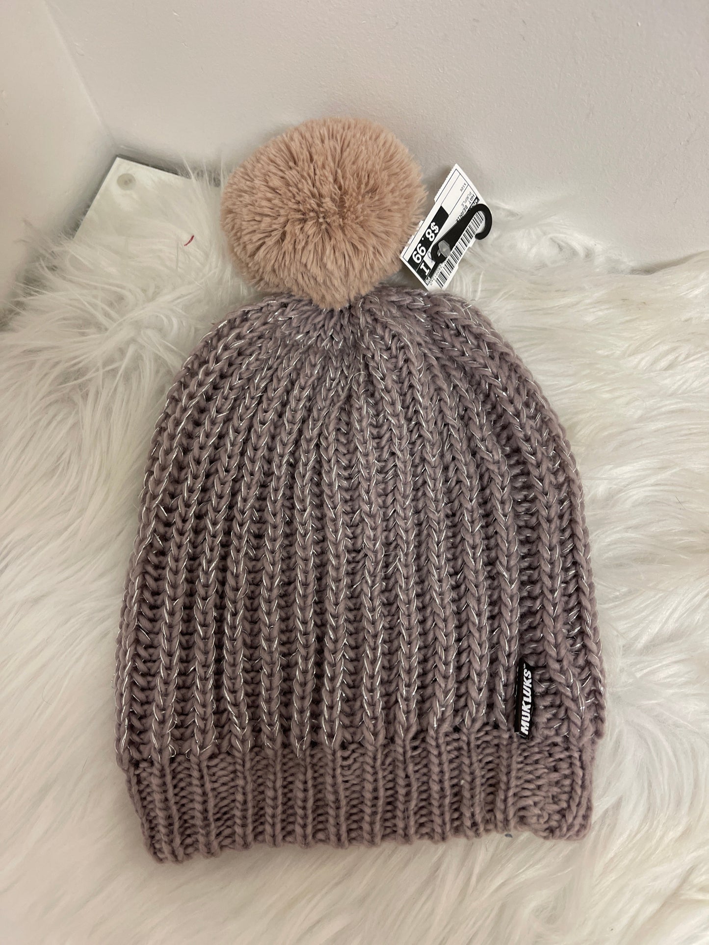 Hat Beanie By Muk Luks