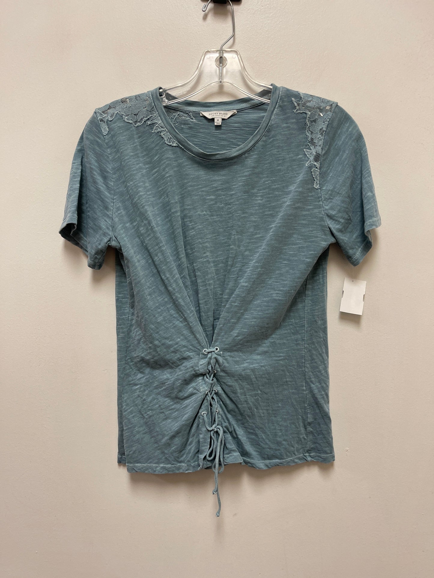 Top Short Sleeve By Lucky Brand In Blue, Size: M