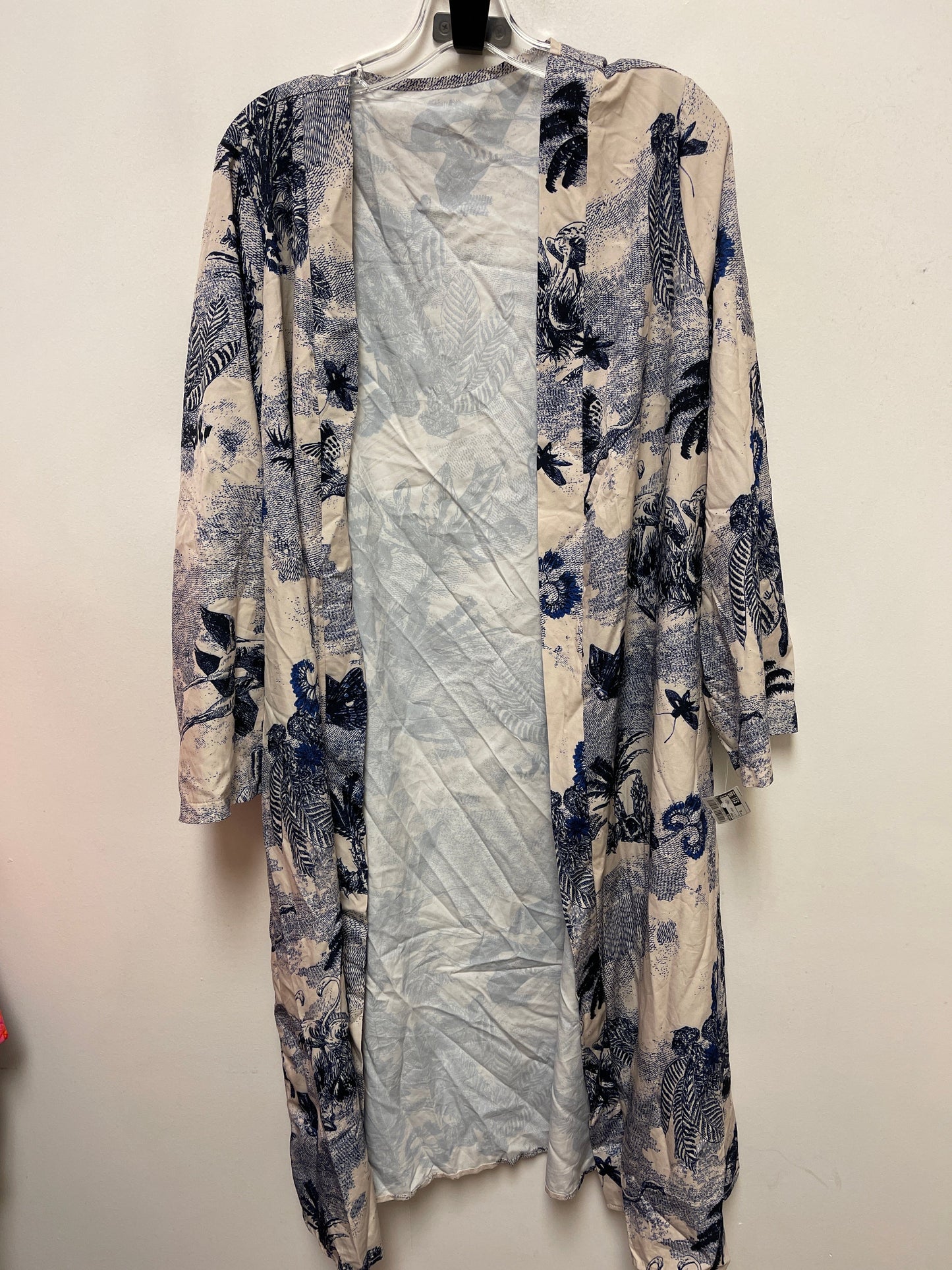 Kimono By Shein In Blue & Cream, Size: Xl