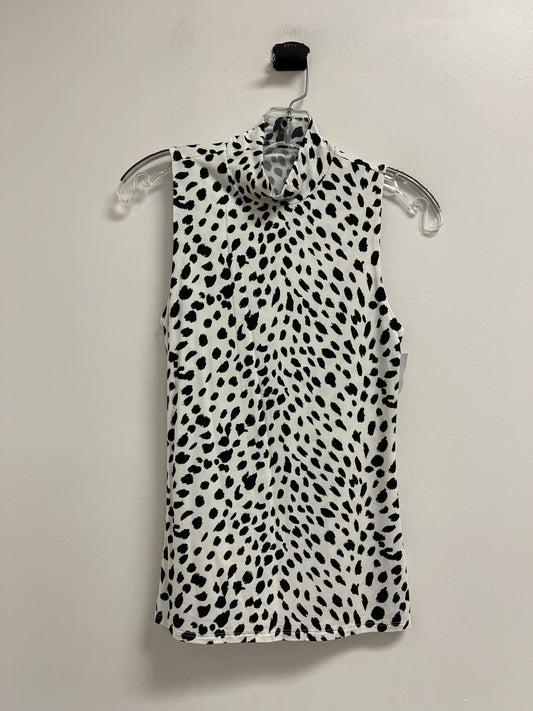 Top Sleeveless By Express In Black & White, Size: S