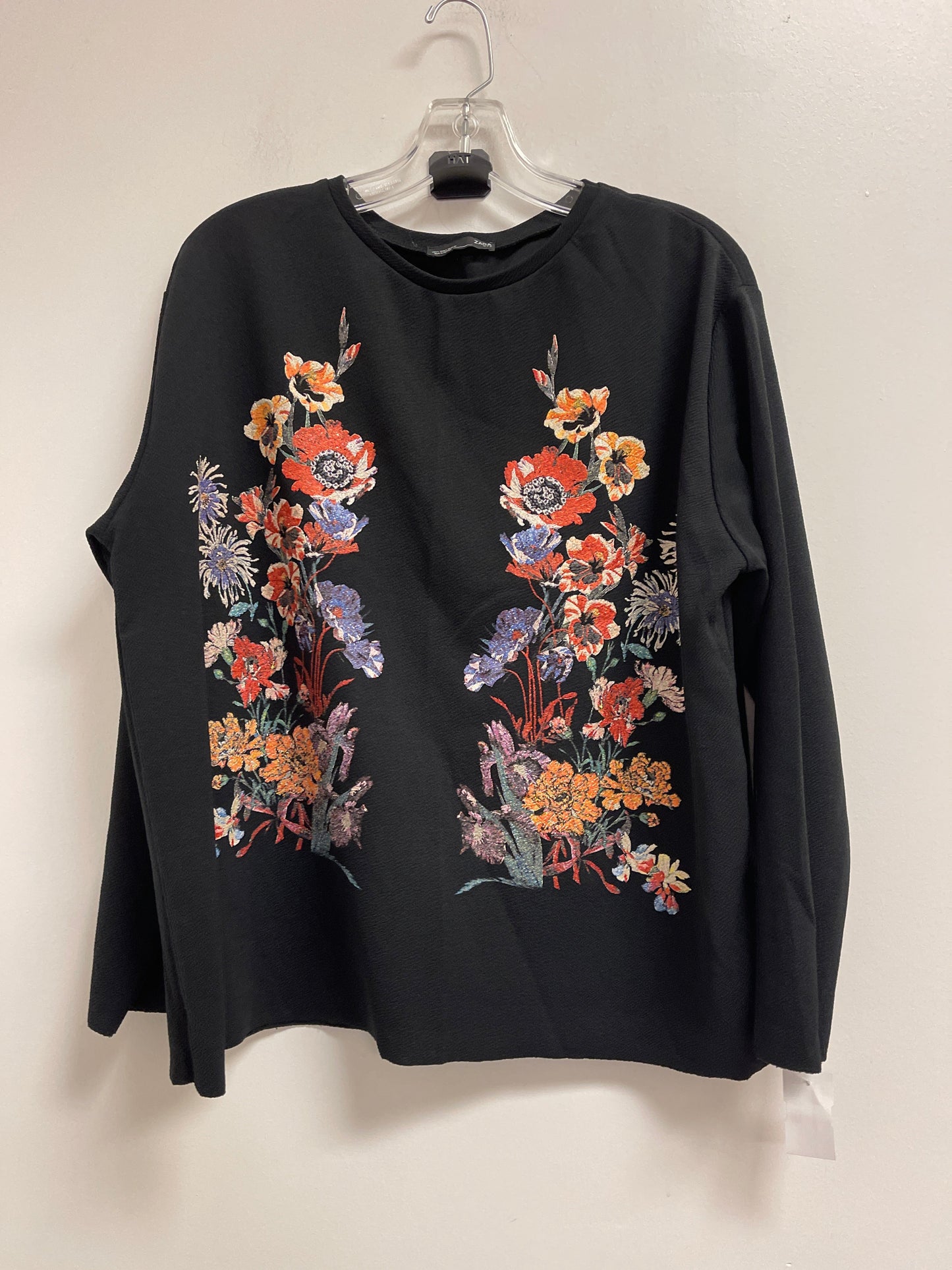 Top Long Sleeve By Zara In Black, Size: L