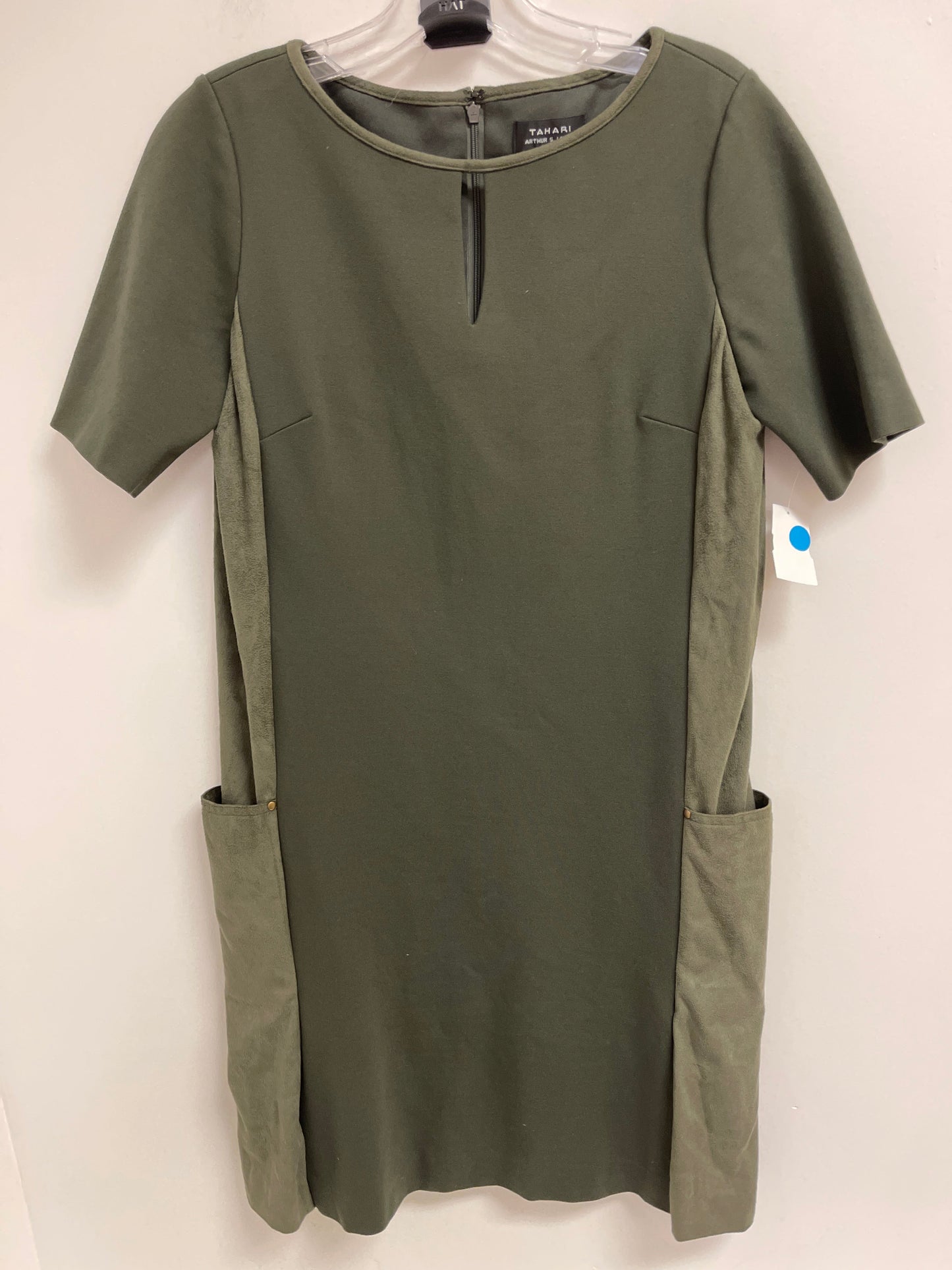 Dress Casual Short By Tahari By Arthur Levine In Green, Size: S