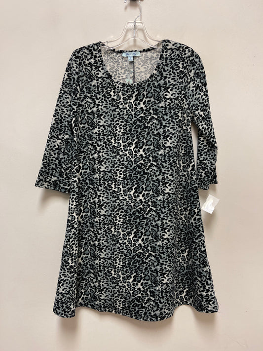 Dress Casual Short By She + Sky In Animal Print, Size: S