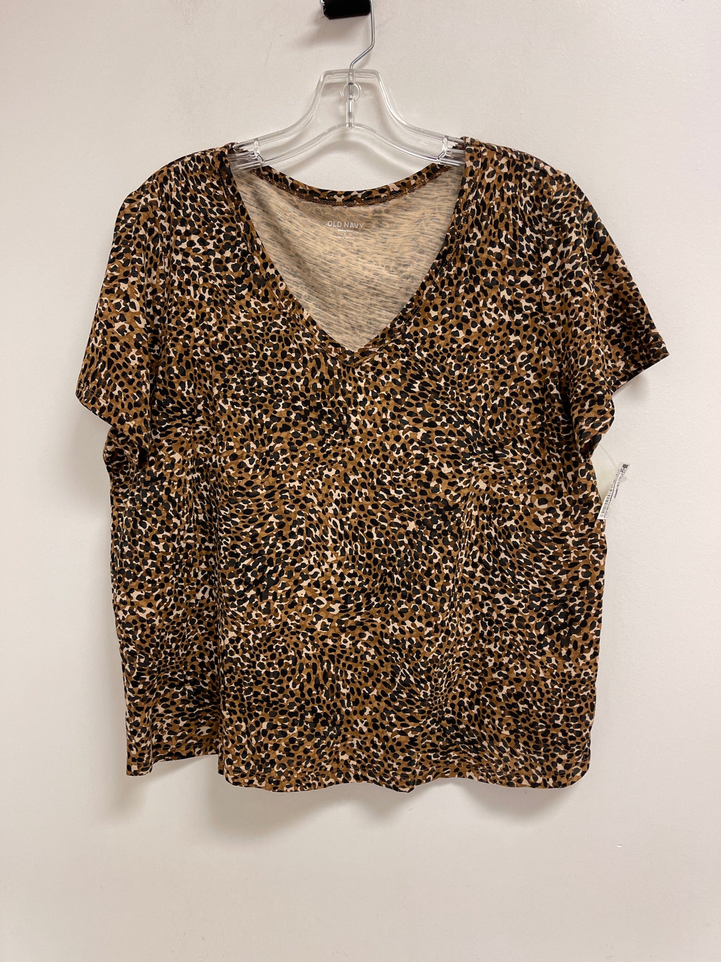 Top Short Sleeve By Old Navy In Animal Print, Size: L