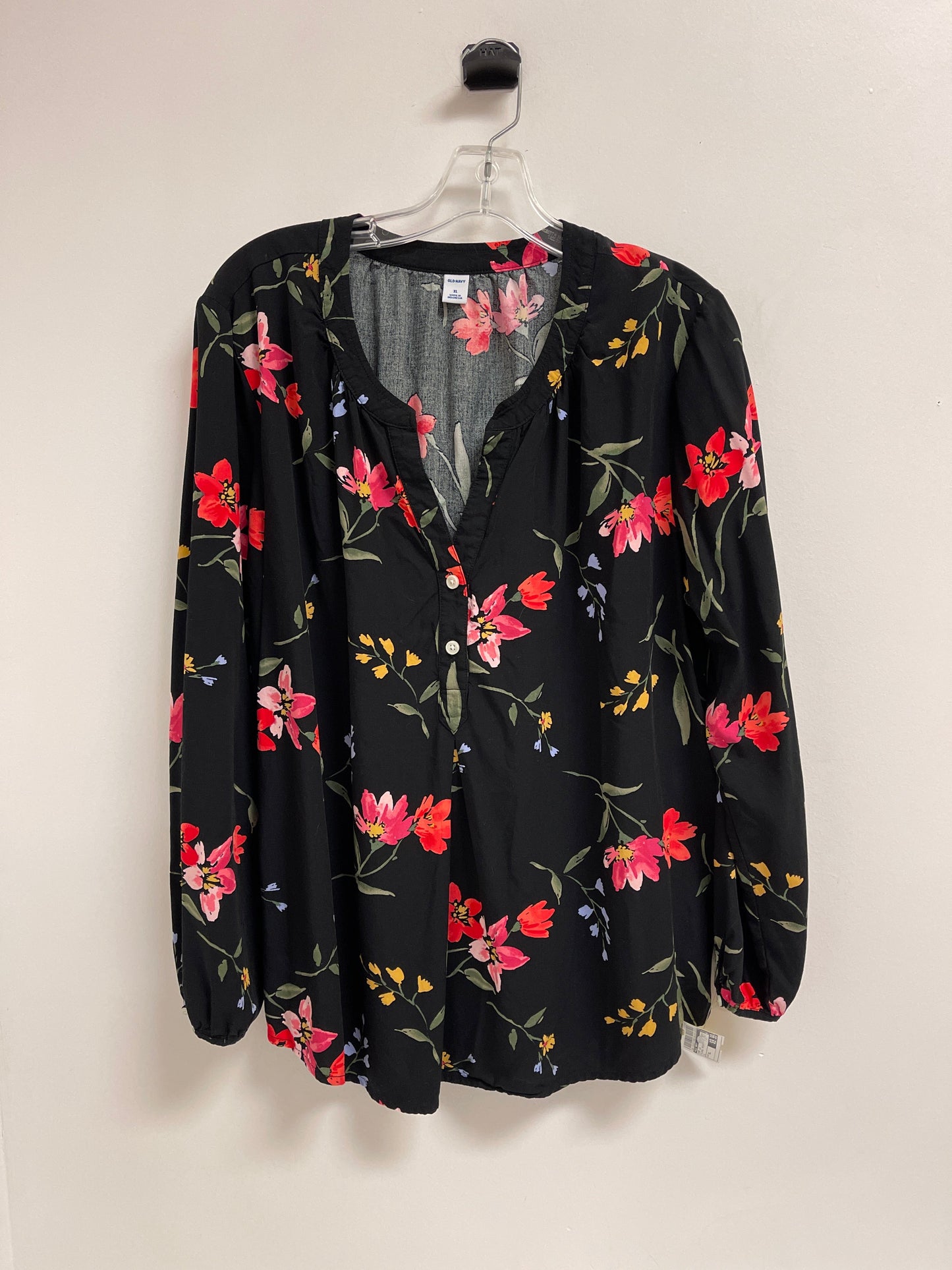 Top Long Sleeve By Old Navy In Floral Print, Size: Xl