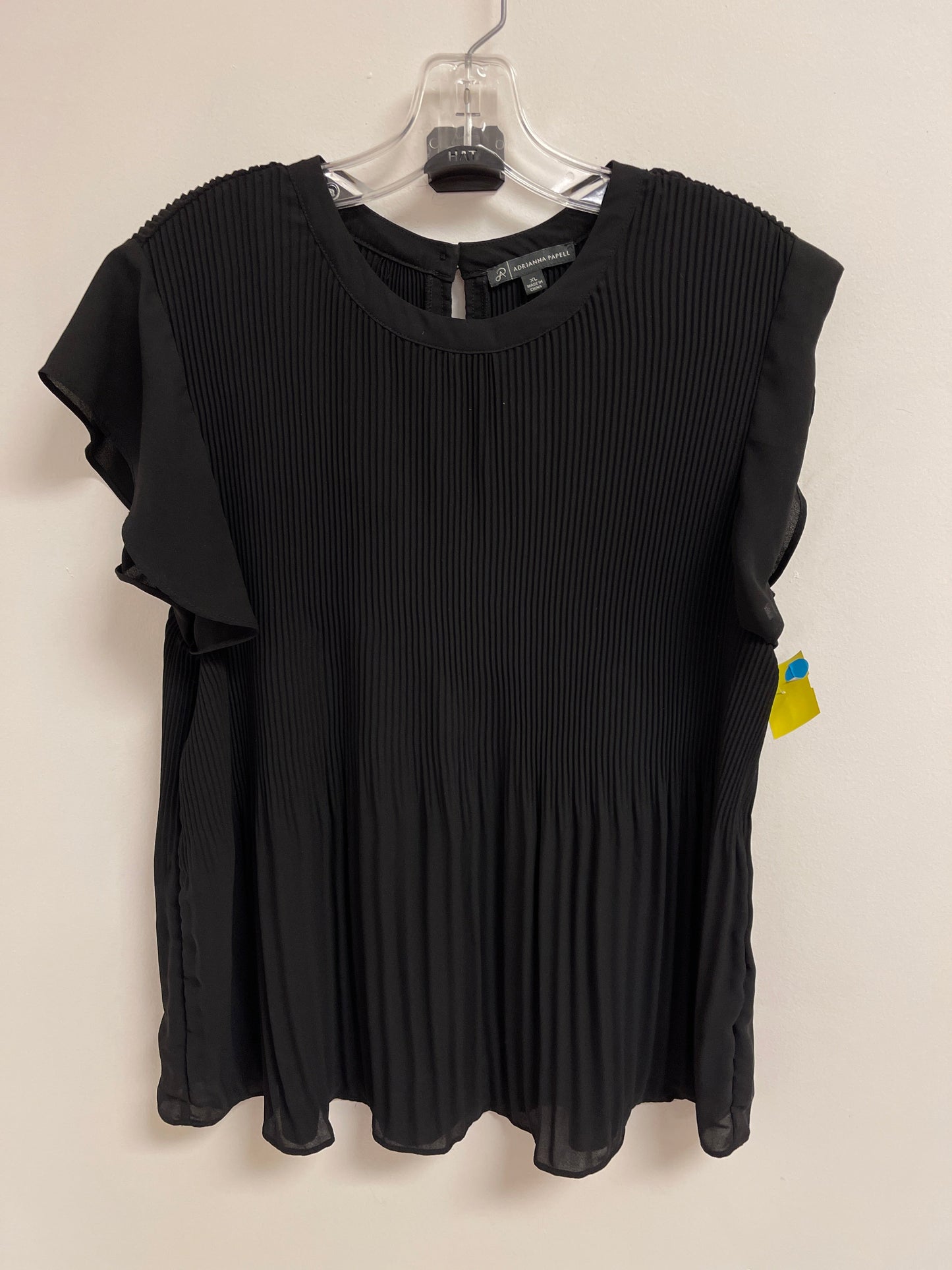 Top Short Sleeve By Adrianna Papell In Black, Size: Xl