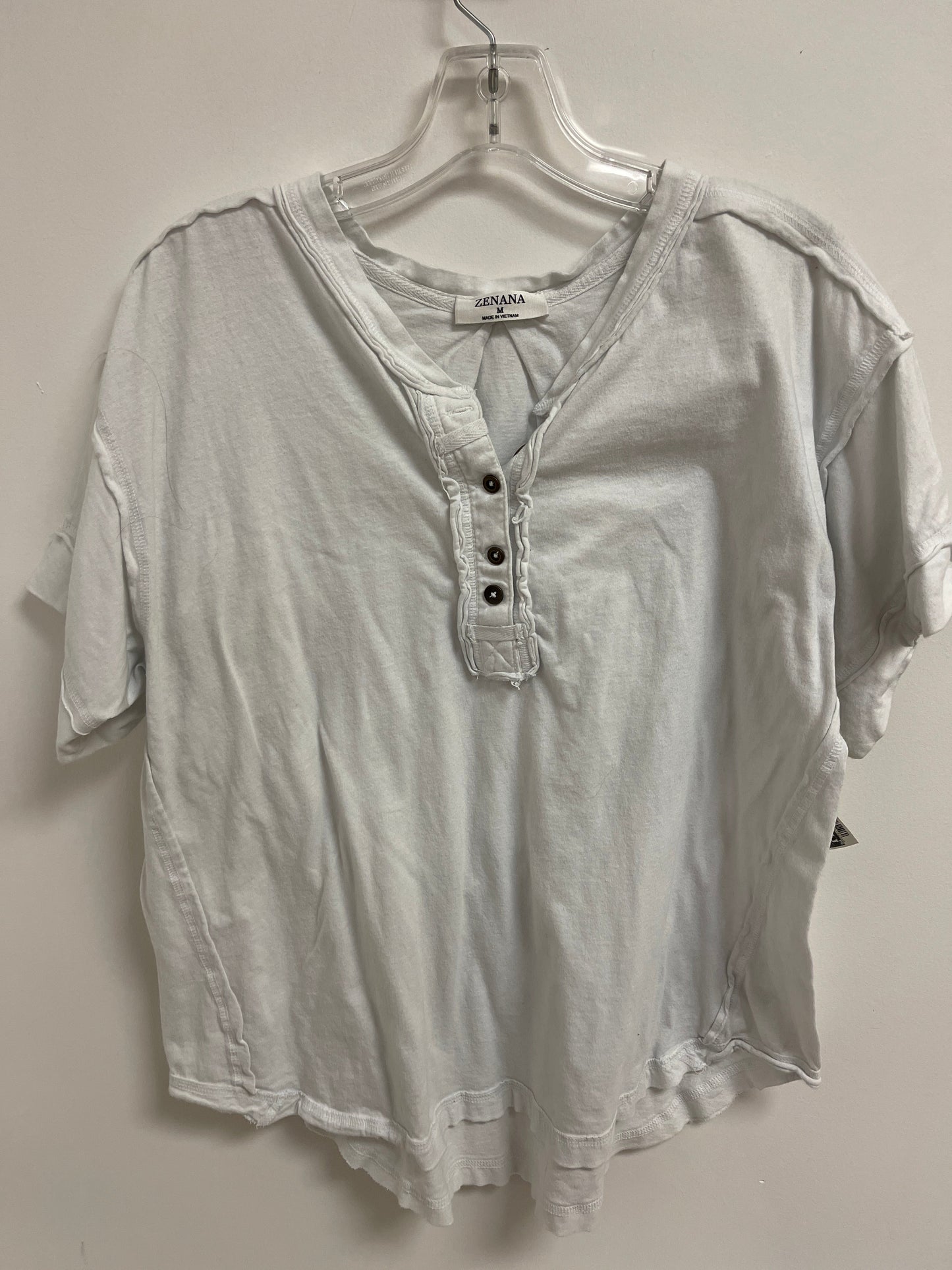 Top Short Sleeve By Zenana Outfitters In White, Size: M