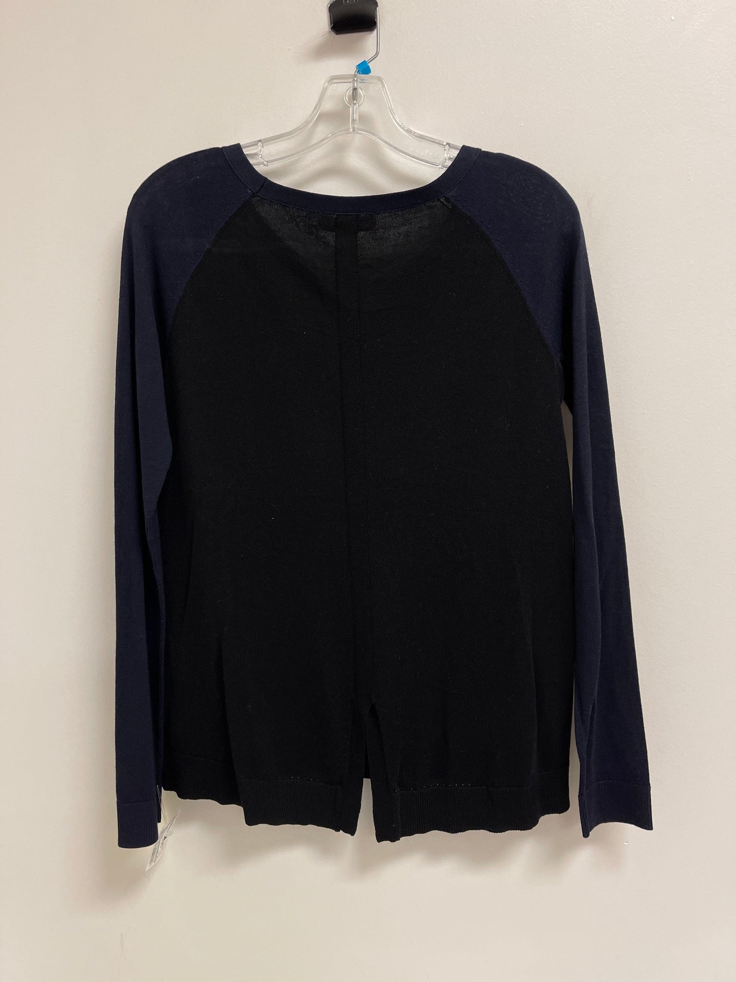 Top Long Sleeve By Banana Republic In Black & Blue, Size: Xs