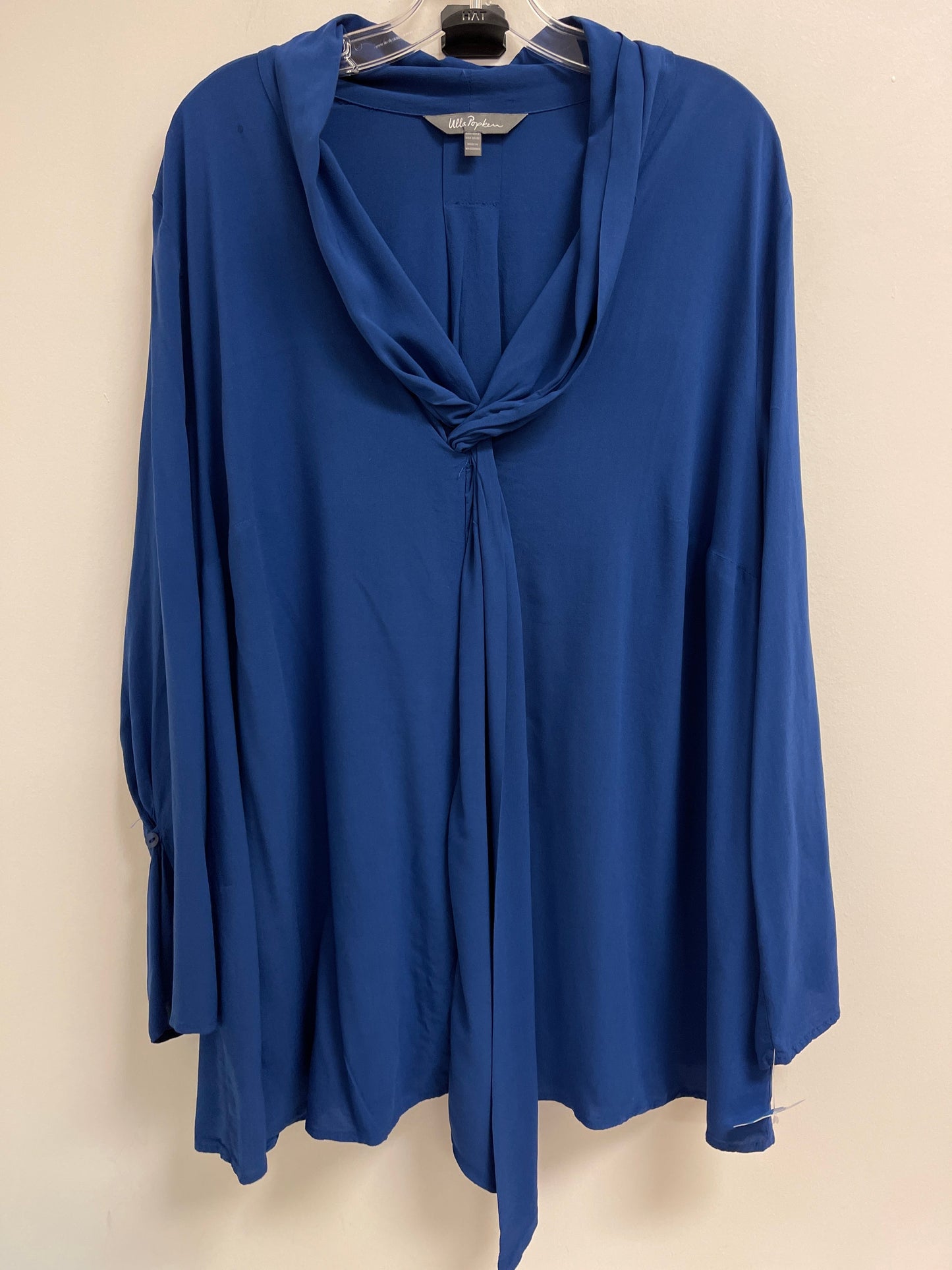 Top Long Sleeve By Clothes Mentor In Blue, Size: 2x