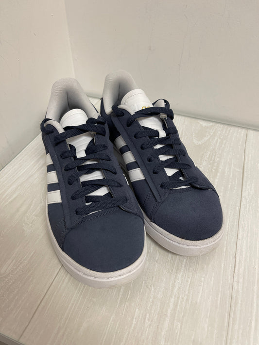 Shoes Sneakers By Adidas In Blue & White, Size: 7