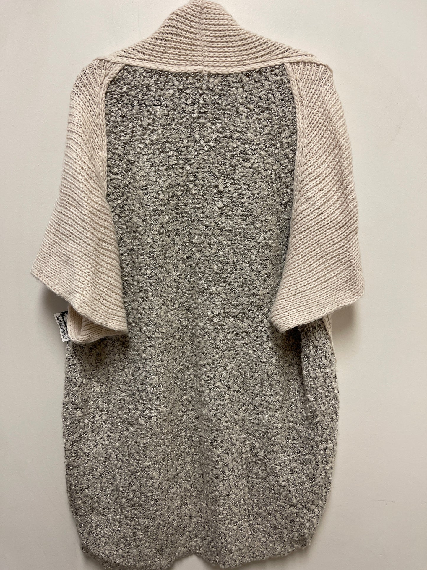 Cardigan By Elan In Grey, Size: Osfm