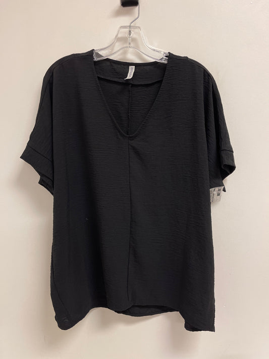 Top Short Sleeve By Zenana Outfitters In Black, Size: S