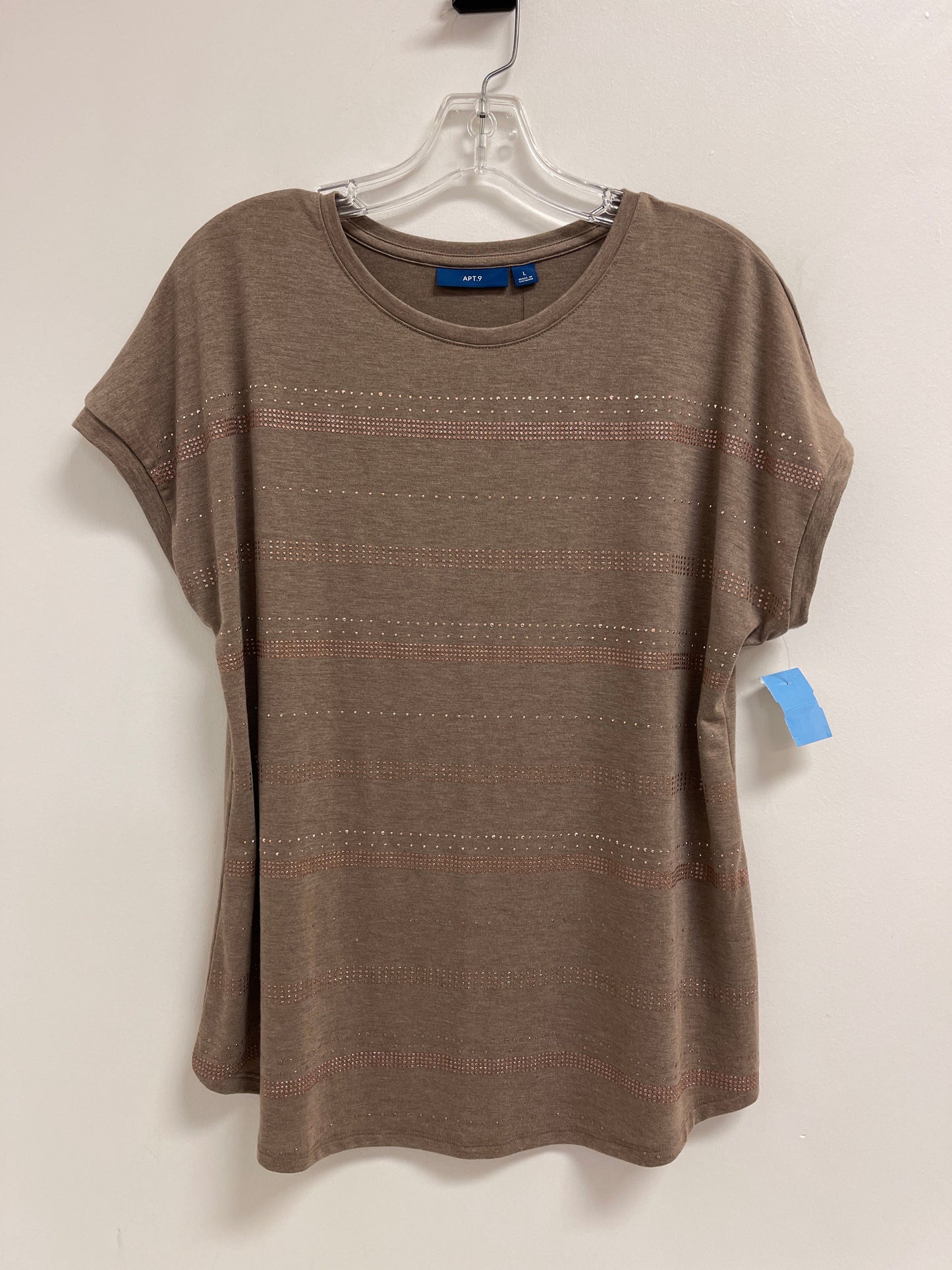 Top Short Sleeve By Apt 9 In Brown, Size: L