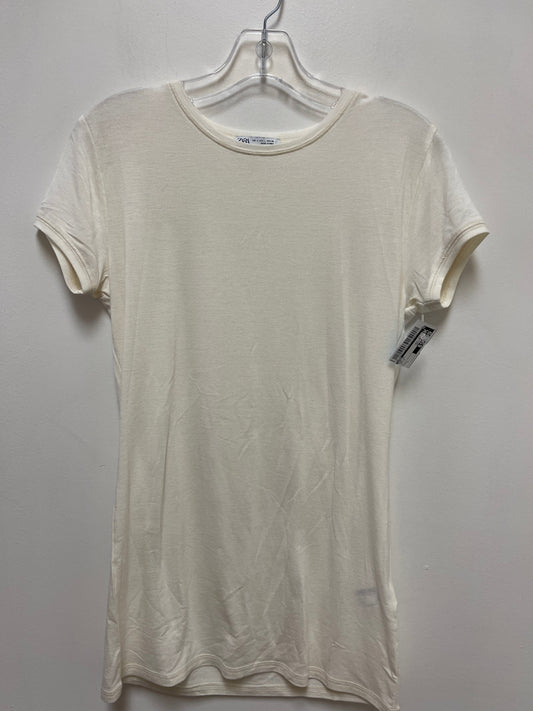 Top Short Sleeve By Zara In White, Size: L