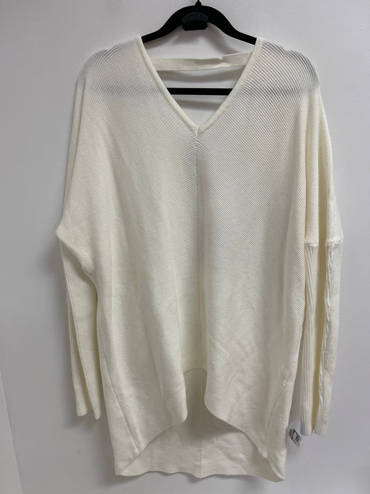 Sweater By Clothes Mentor In Cream, Size: Xl