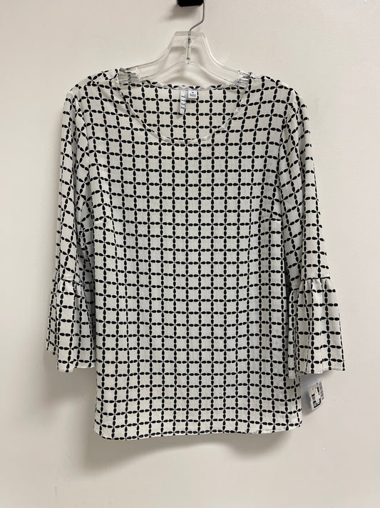 Top Long Sleeve By Elle In Black & White, Size: M