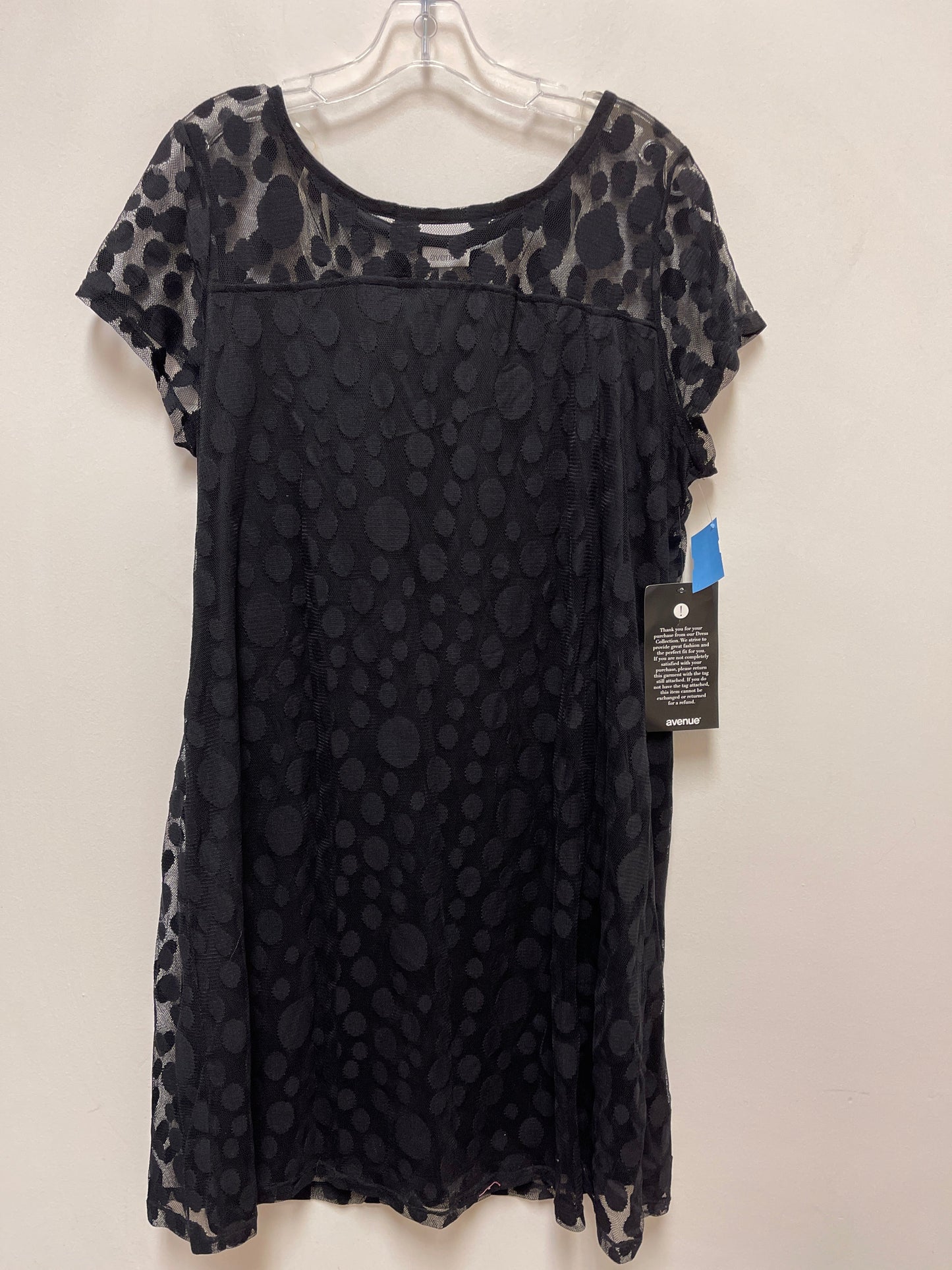 Dress Casual Short By Avenue In Black, Size: 2x