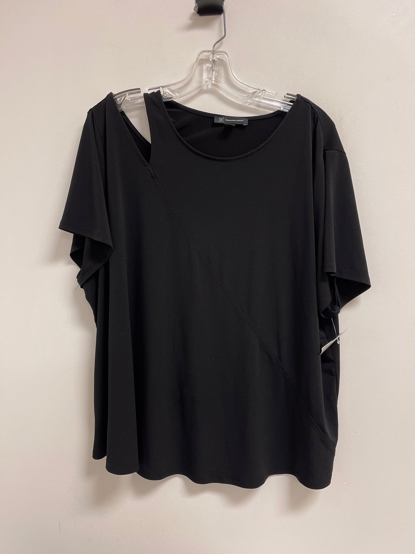 Top Short Sleeve By Inc In Black, Size: 3x