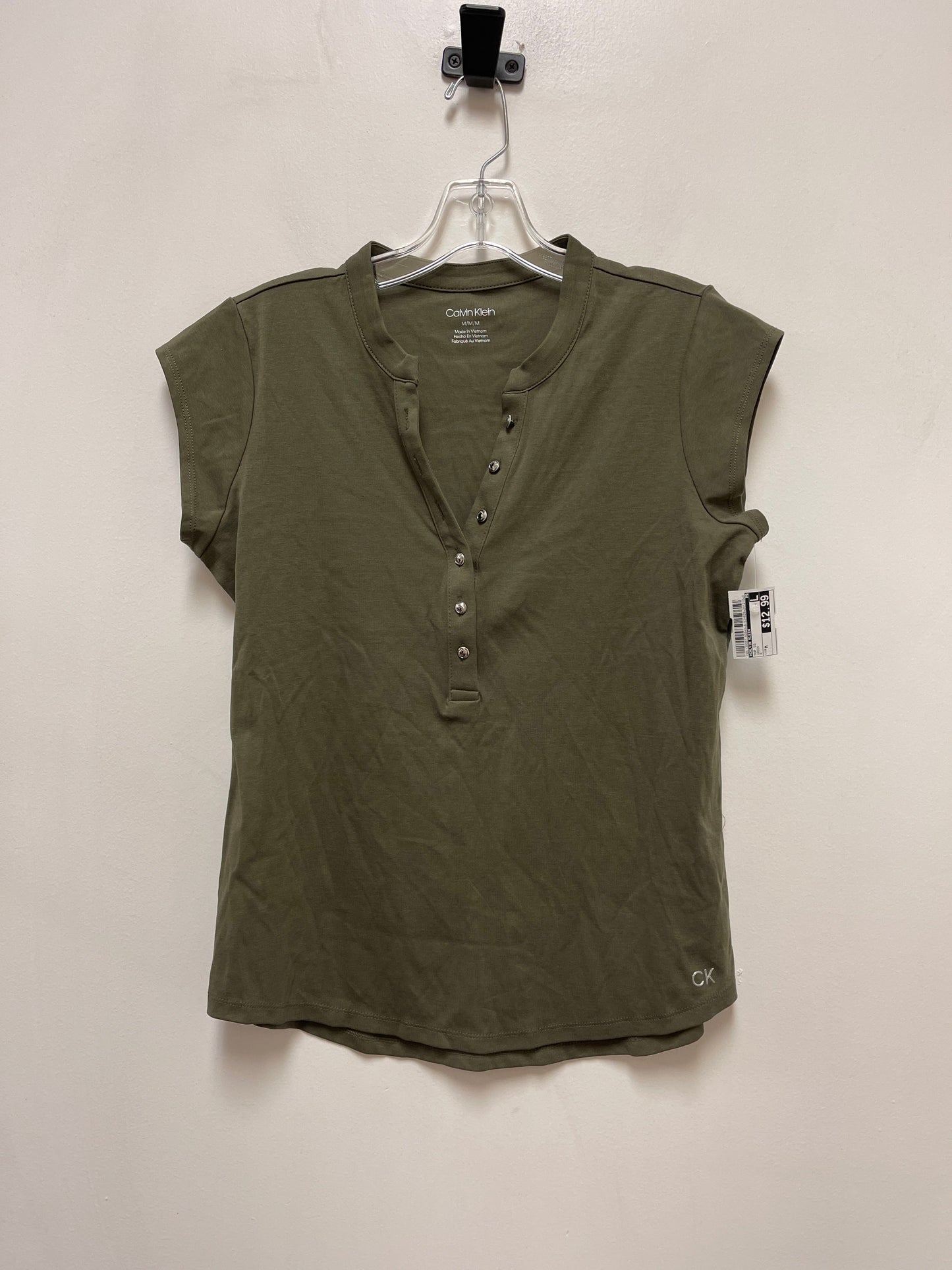 Top Short Sleeve By Calvin Klein In Green, Size: M