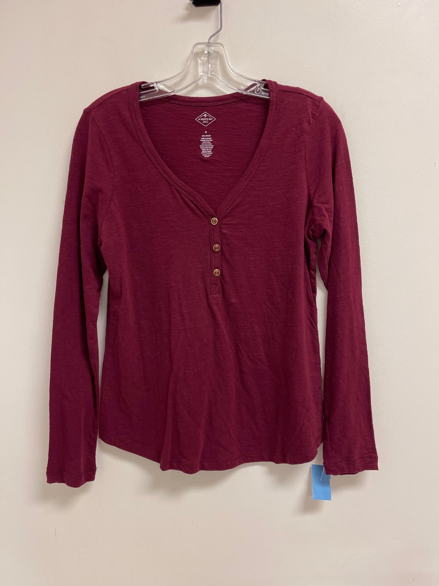 Top Long Sleeve By St Johns Bay In Red, Size: S