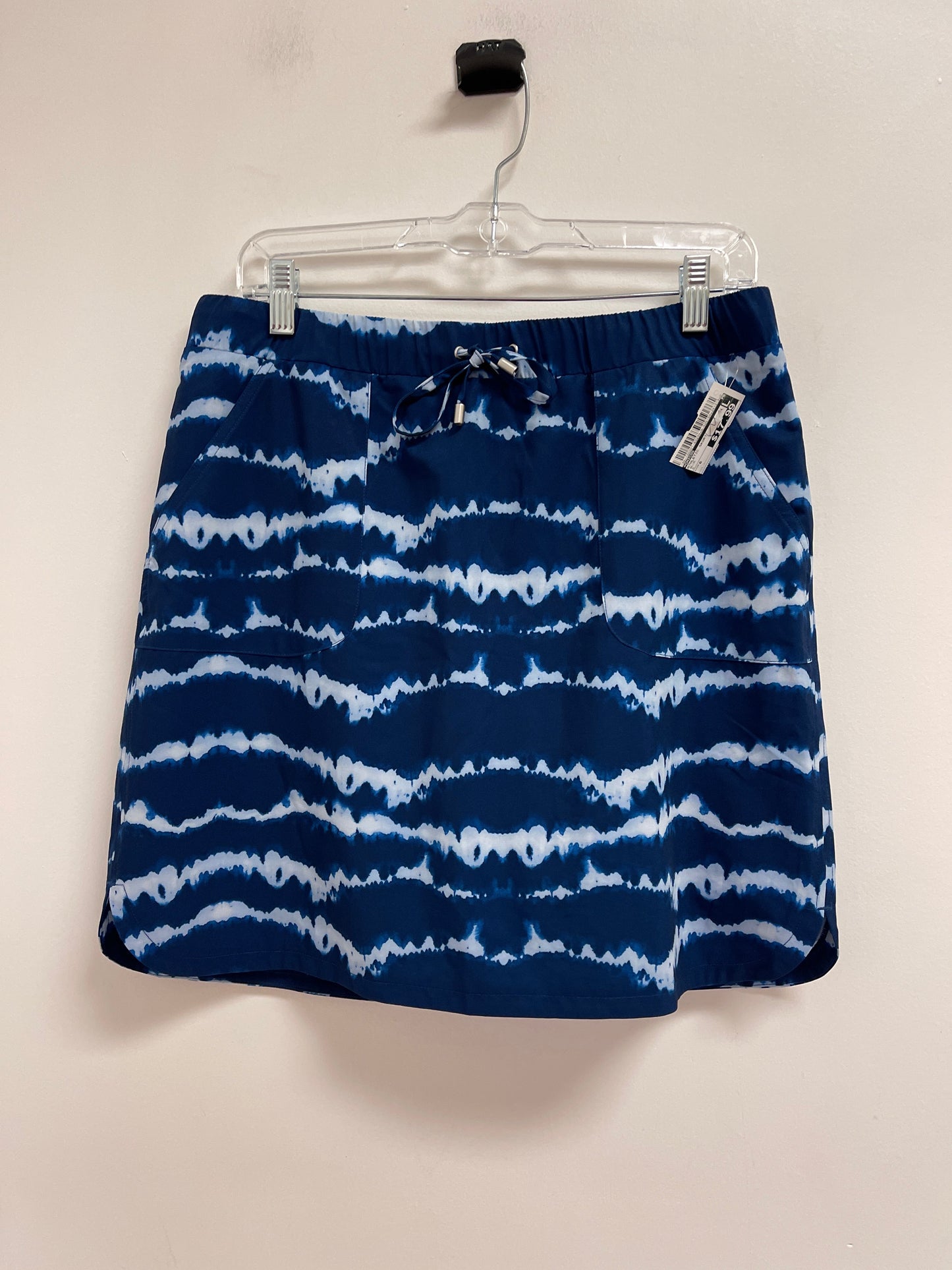 Athletic Skort By Chicos In Blue, Size: 6