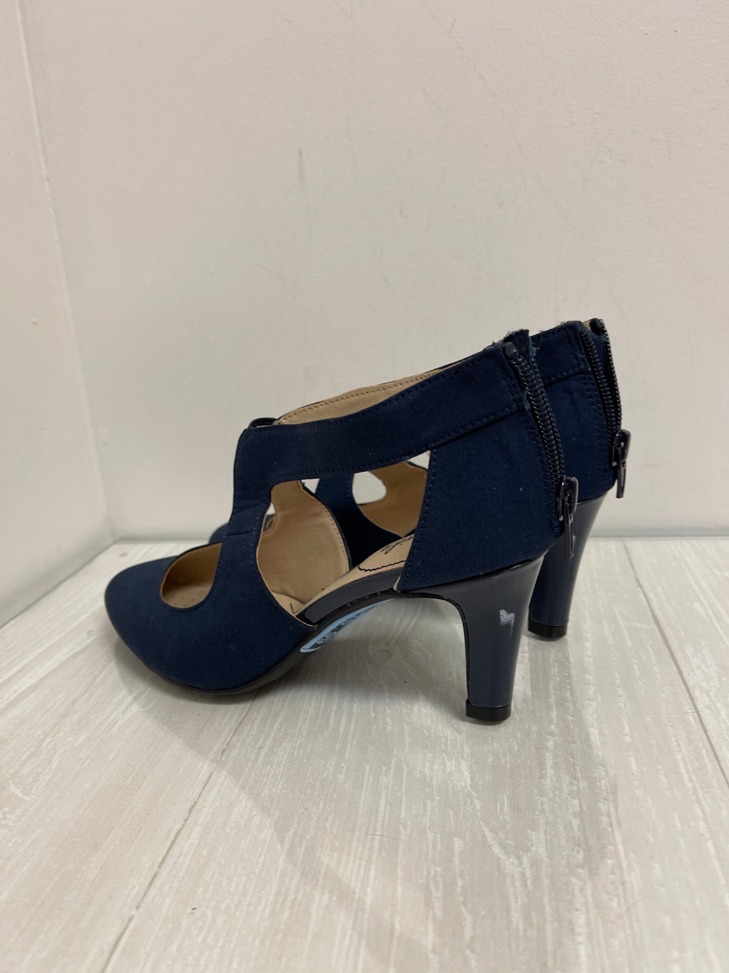 Sandals Heels Block By Life Stride In Navy, Size: 6.5