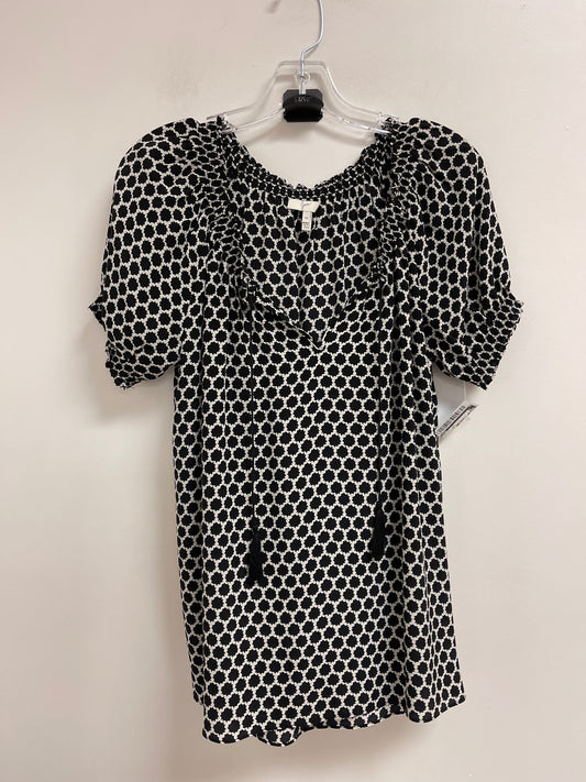 Top Short Sleeve By Joie In Black & White, Size: M