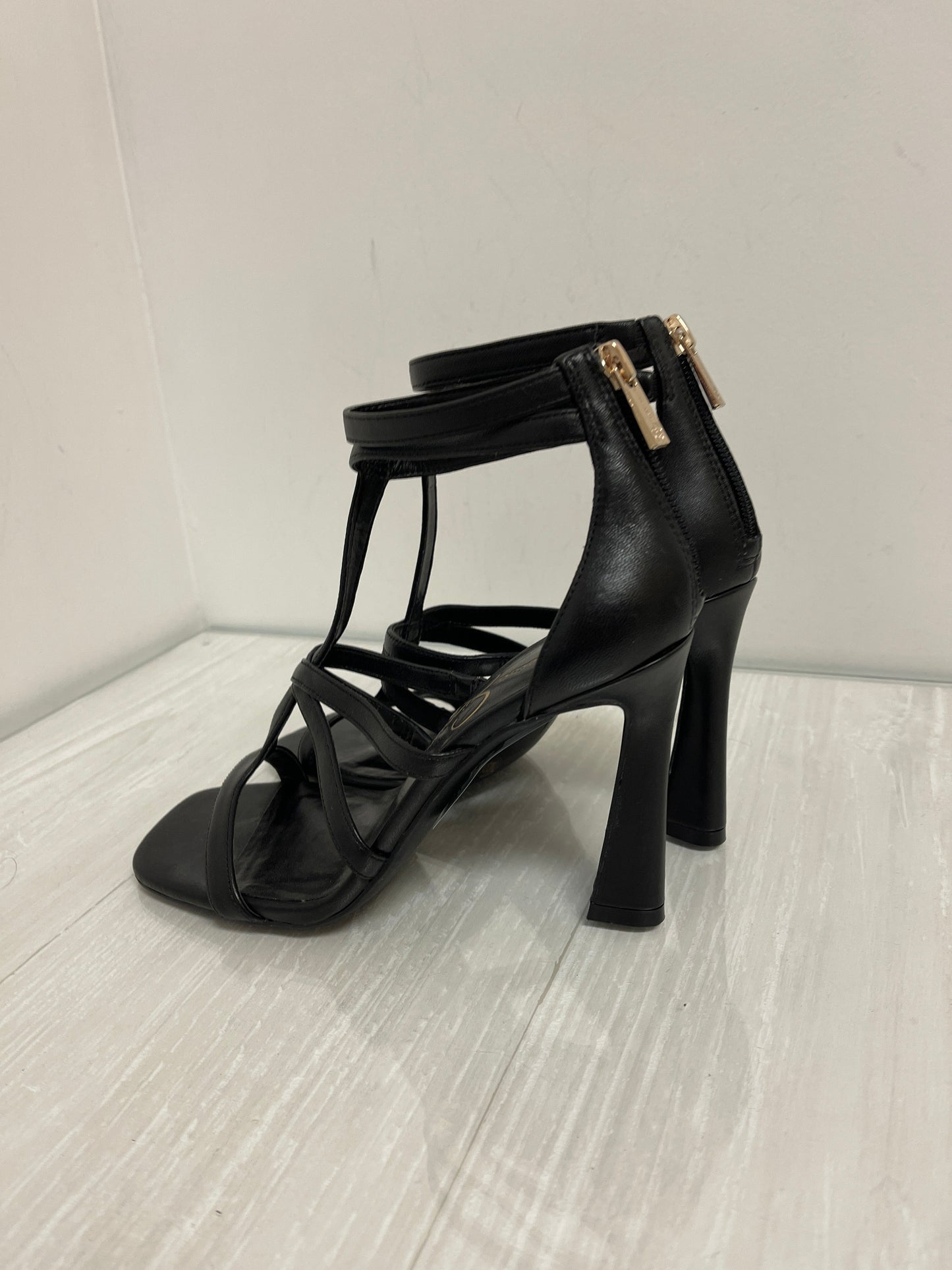 Sandals Heels Block By Jessica Simpson In Black, Size: 7