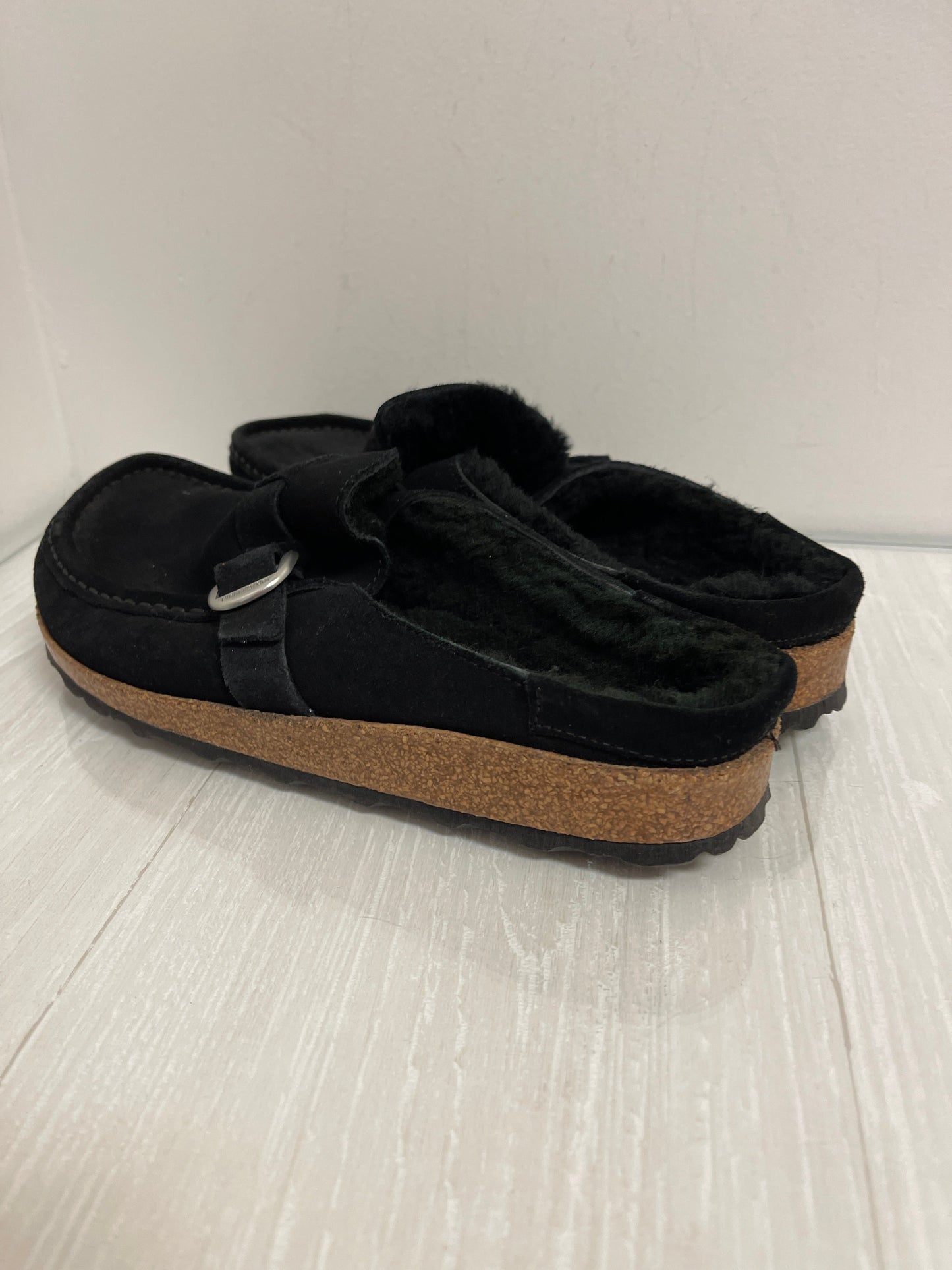 Shoes Flats By Birkenstock In Black, Size: 9.5