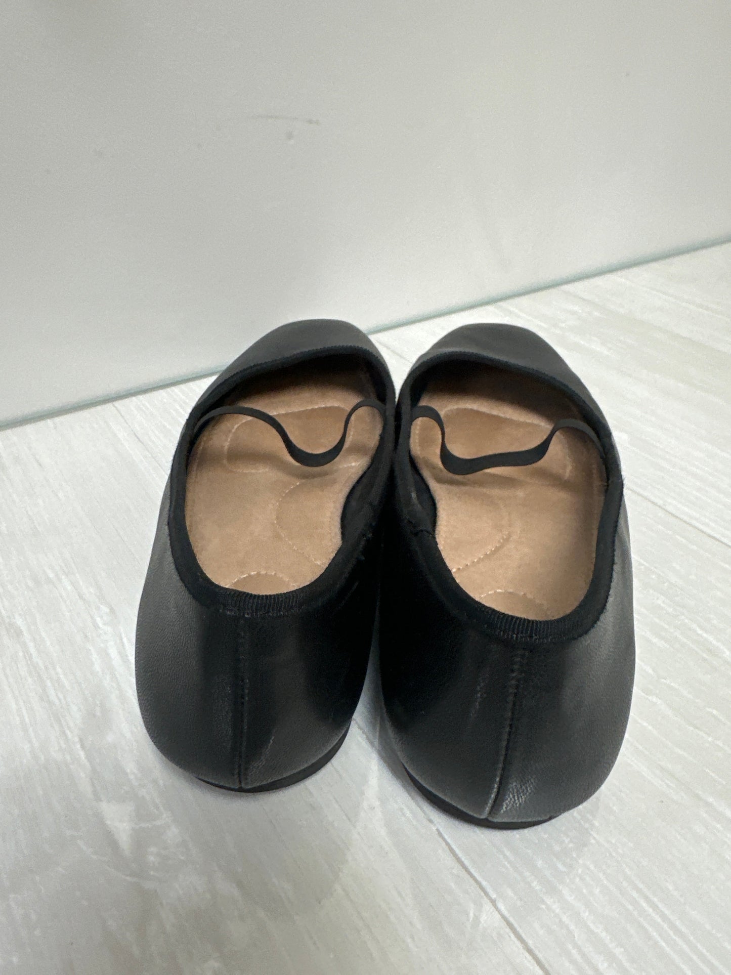 Shoes Flats By Old Navy In Black, Size: 10