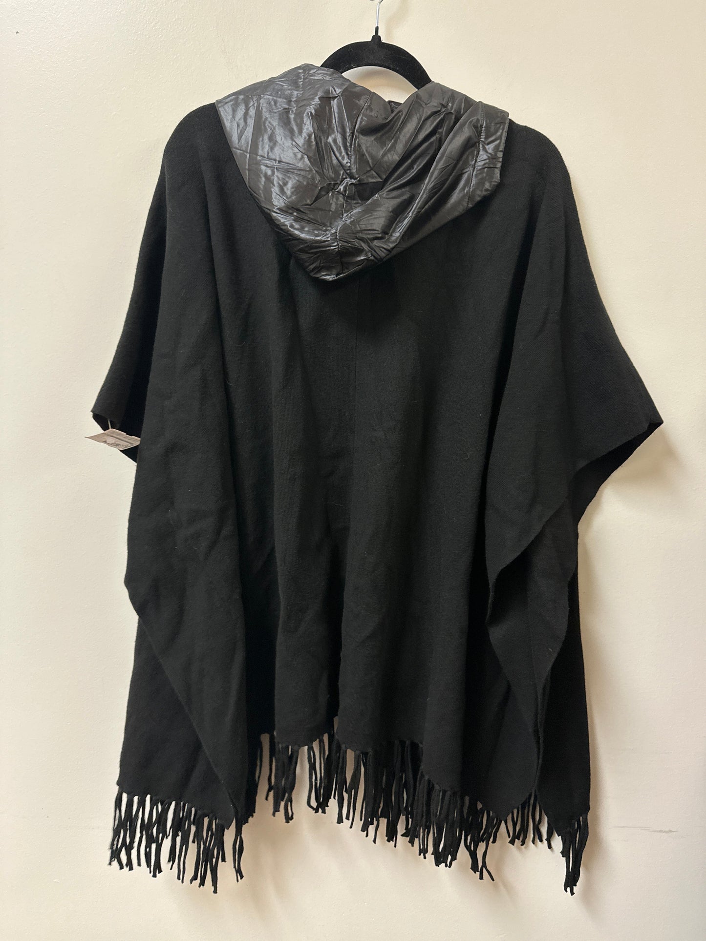 Shawl By Chicos In Black, Size: L