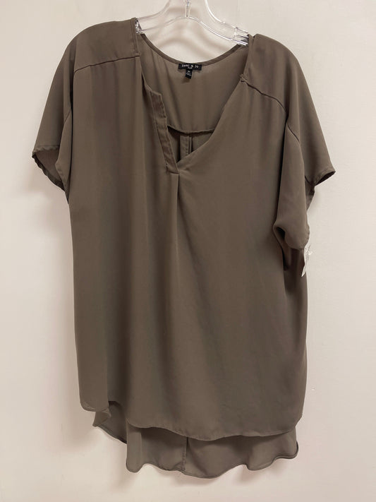 Top Short Sleeve By Sami & Jo In Green, Size: 2x