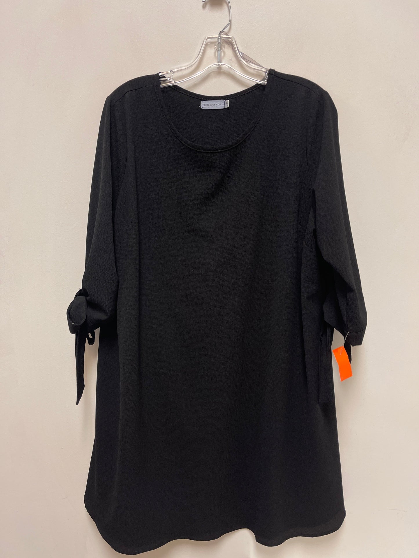 Dress Casual Short By Clothes Mentor In Black, Size: 3x