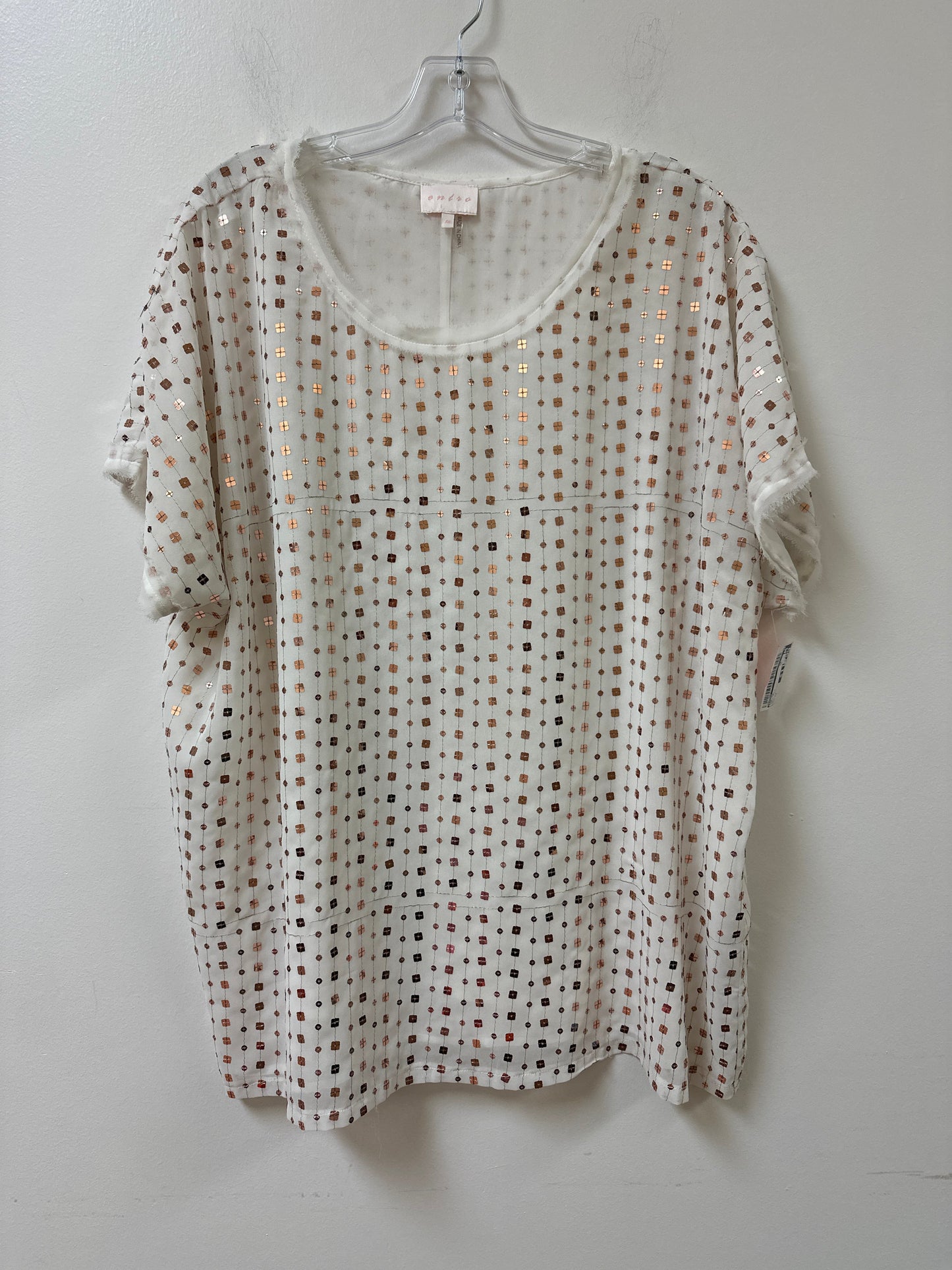 Top Short Sleeve By Entro In Rose Gold, Size: 1x