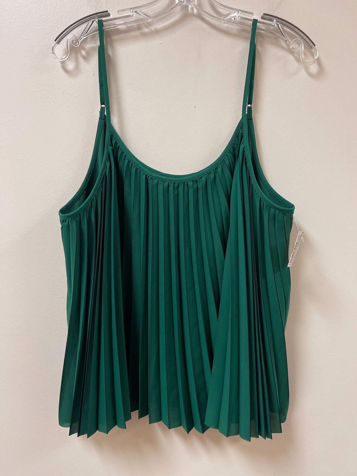 Top Sleeveless By Banana Republic In Green, Size: Xl