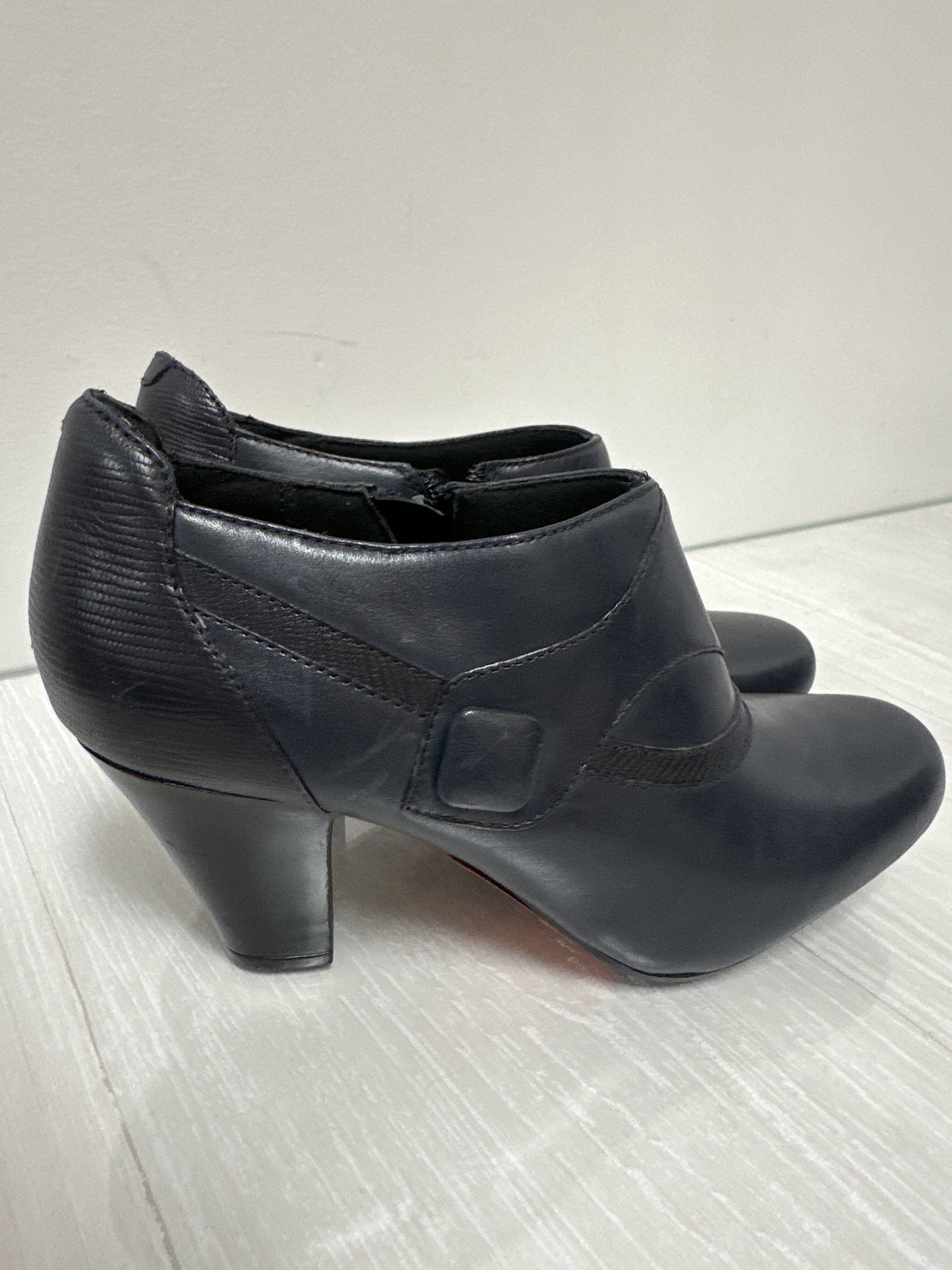 Boots Ankle Heels By Clarks  Size: 8