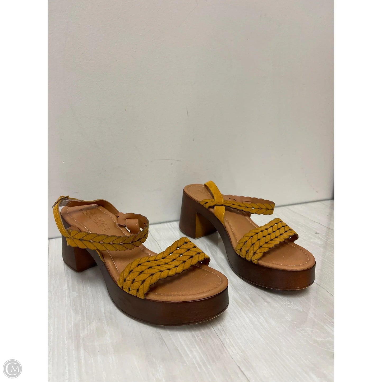 Sandals Heels Block By Clothes Mentor In Yellow, Size: 11