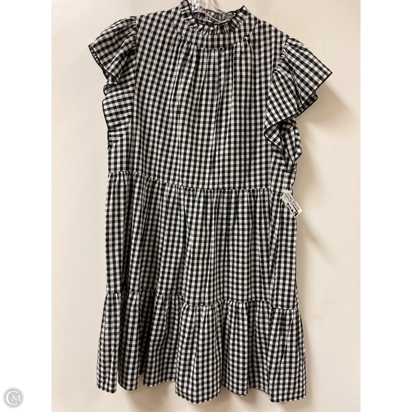 Dress Casual Short By Clothes Mentor In Black & White, Size: M