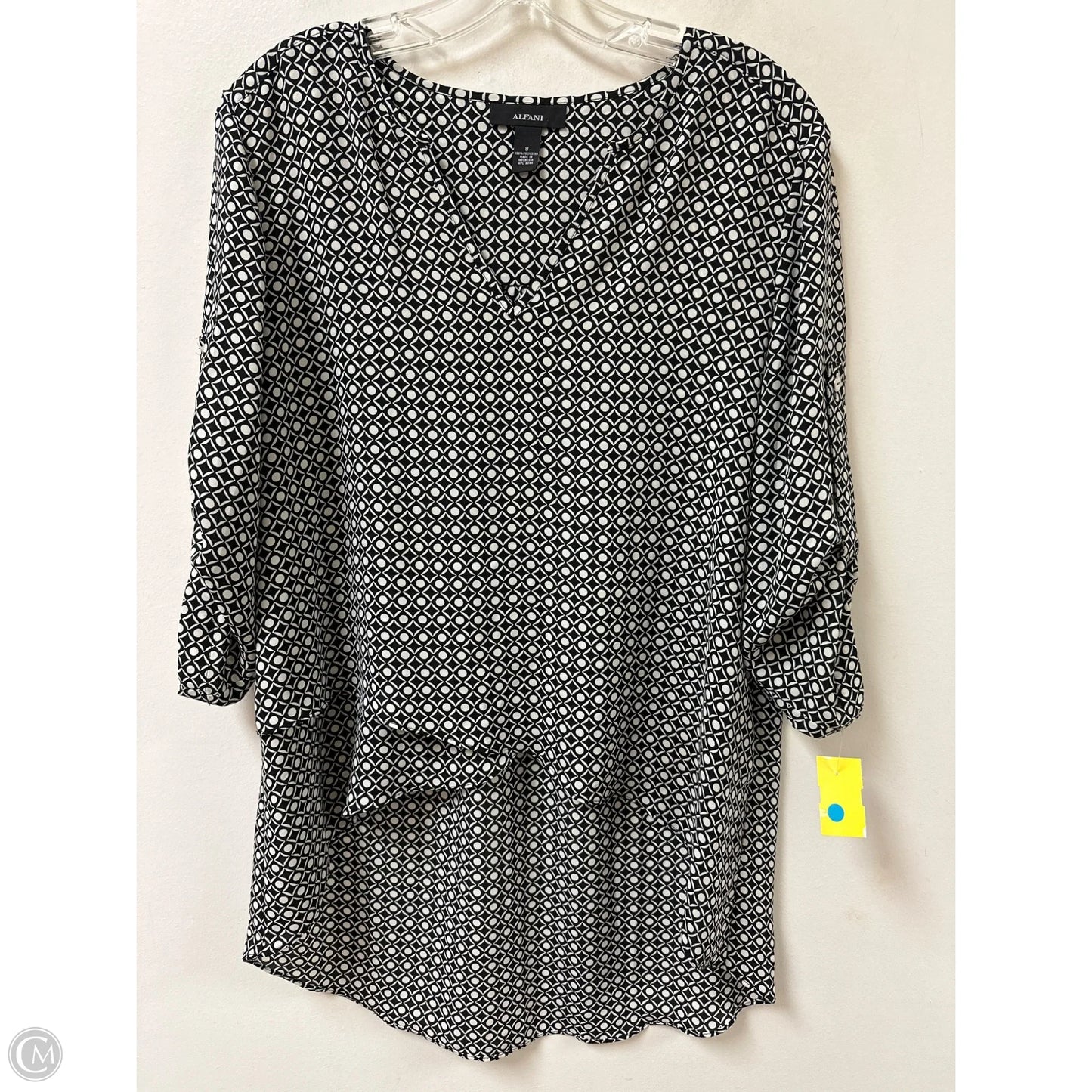 Top Long Sleeve By Alfani In Black & White, Size: M