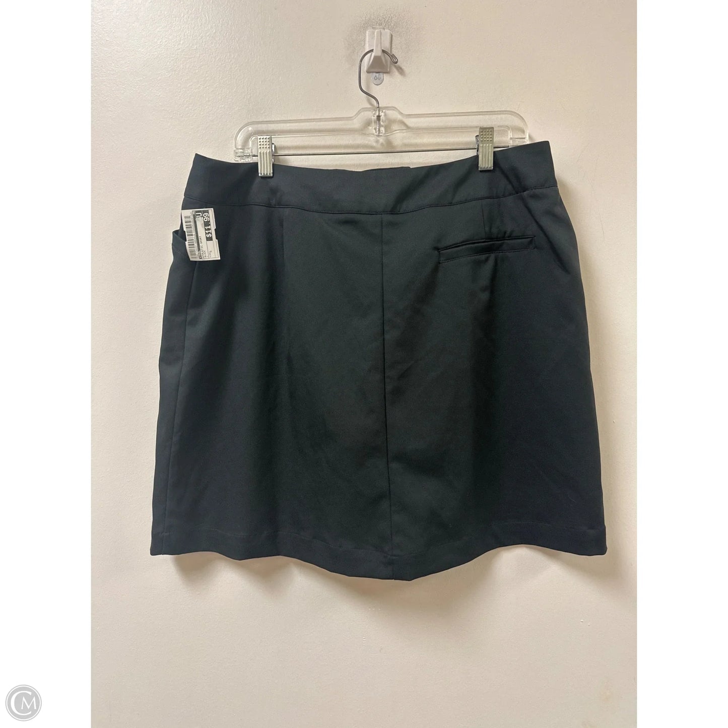 Athletic Skort By Tail In Black, Size: L