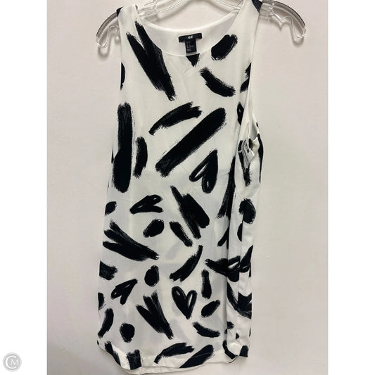 Dress Casual Short By H&m In Black & White, Size: S