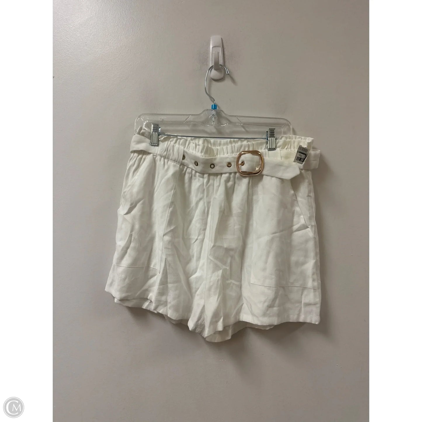 Shorts By Kittenish In White, Size: 18
