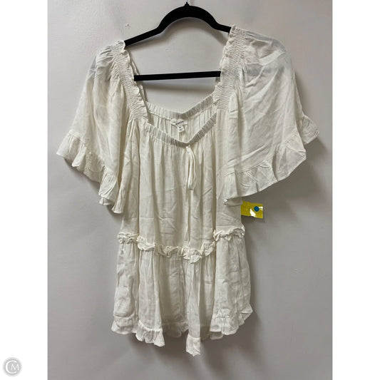 Top Short Sleeve By Blu Pepper In White, Size: M