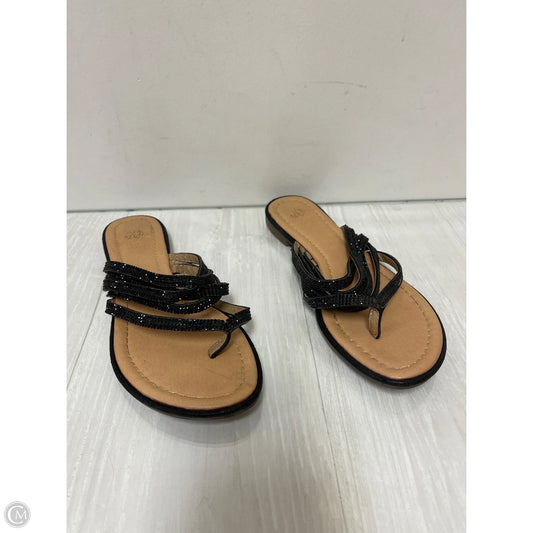 Sandals Flip Flops By Clothes Mentor In Black, Size: 8
