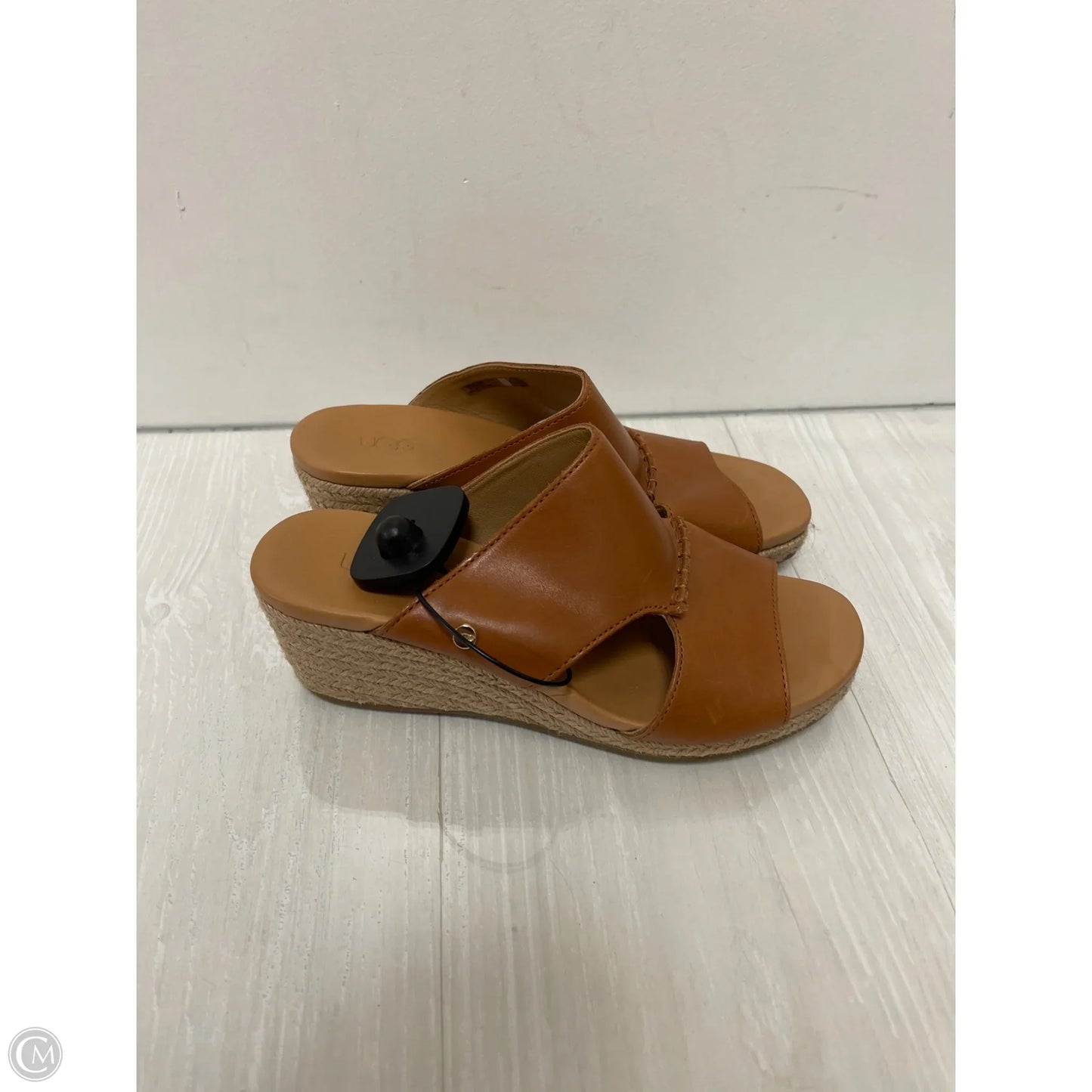 Sandals Designer By Ugg In Brown, Size: 7