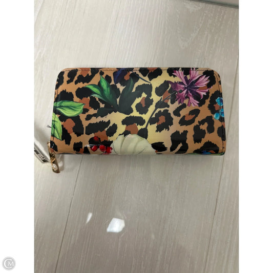 Wallet By Clothes Mentor, Size: Large