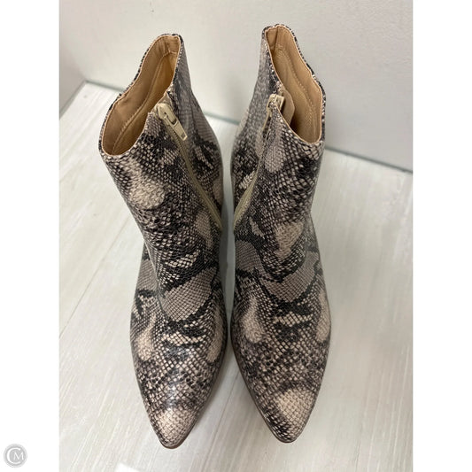 Boots Ankle Flats By City Classified In Snakeskin Print, Size: 10