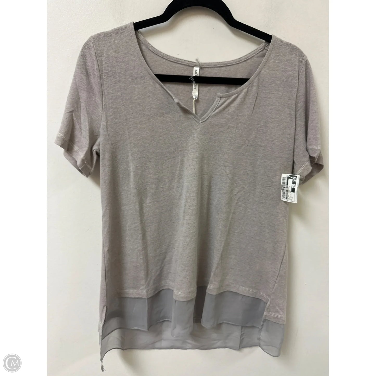 Top Short Sleeve By Clothes Mentor In Taupe, Size: M